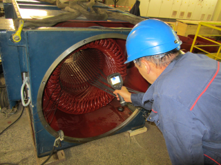Testing of the stator bundle of laminations using magnetic induction
